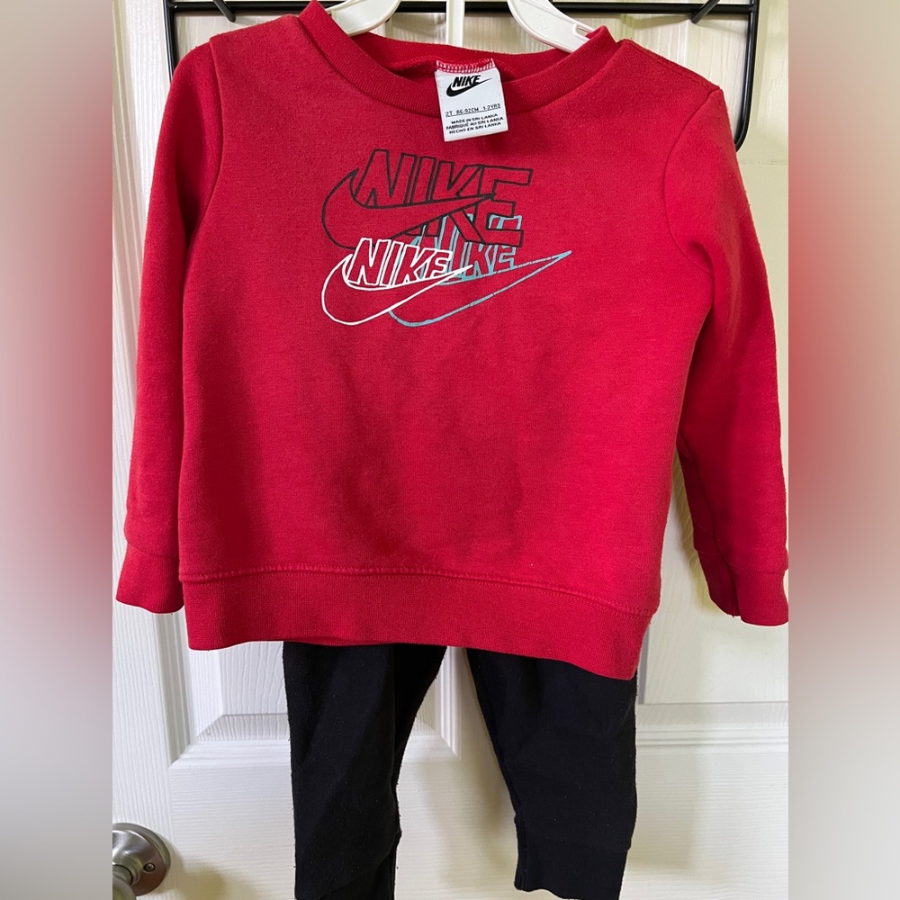 Nike Kids Red Sweatshirt fleece set, 2T